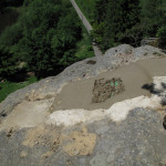 13) Zastřešení spáry - pohledová betonová skořepina